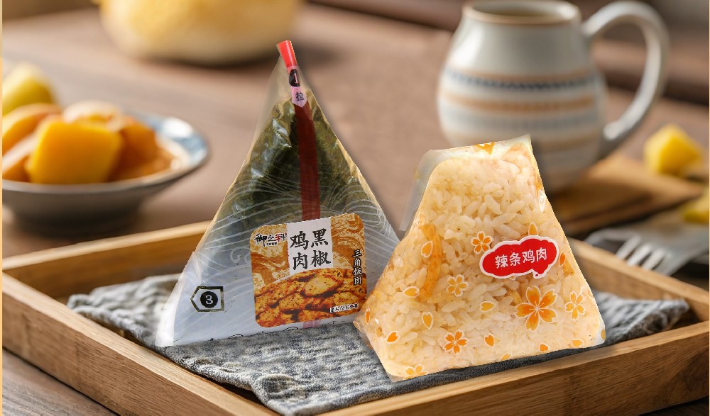 双拼饭团(辣条鸡肉饭团+黑椒鸡肉饭团）
