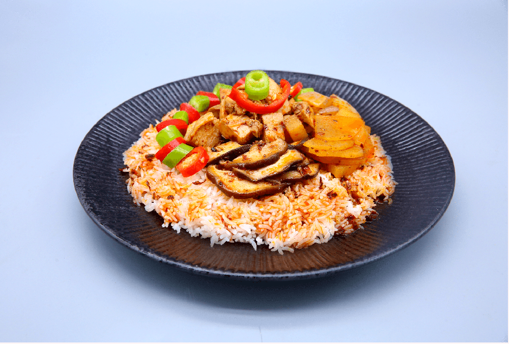 黄焖鸡煲仔饭